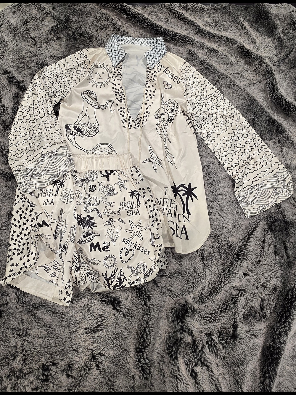 Black & White Nautical Print Blouse
